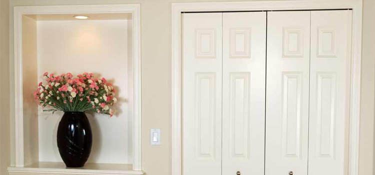 residential closet door repair in Mentone